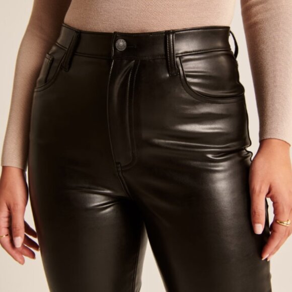 Abercrombie & Fitch Curve Love Vegan Leather 90s Straight Pant sz 30 - Picture 4 of 7